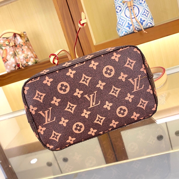 ルイヴィトンバッグ角部分ディテール